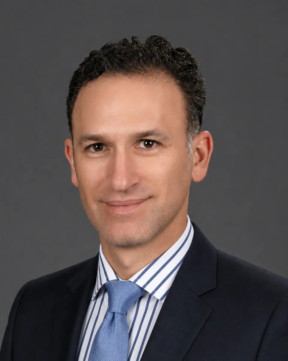 Dr. Nicolas Biro